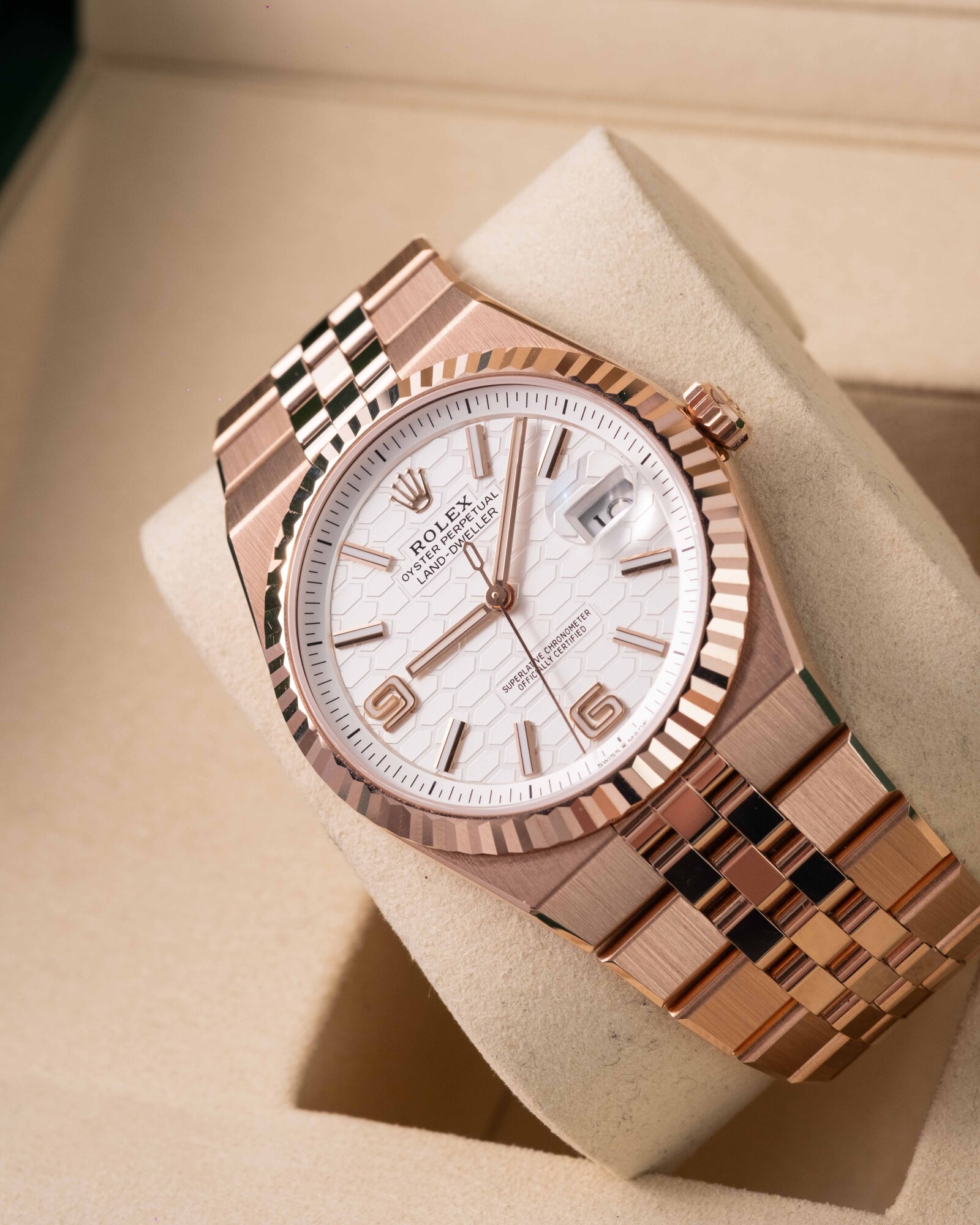 Rolex Land-Dweller 127335 thumbnail 3