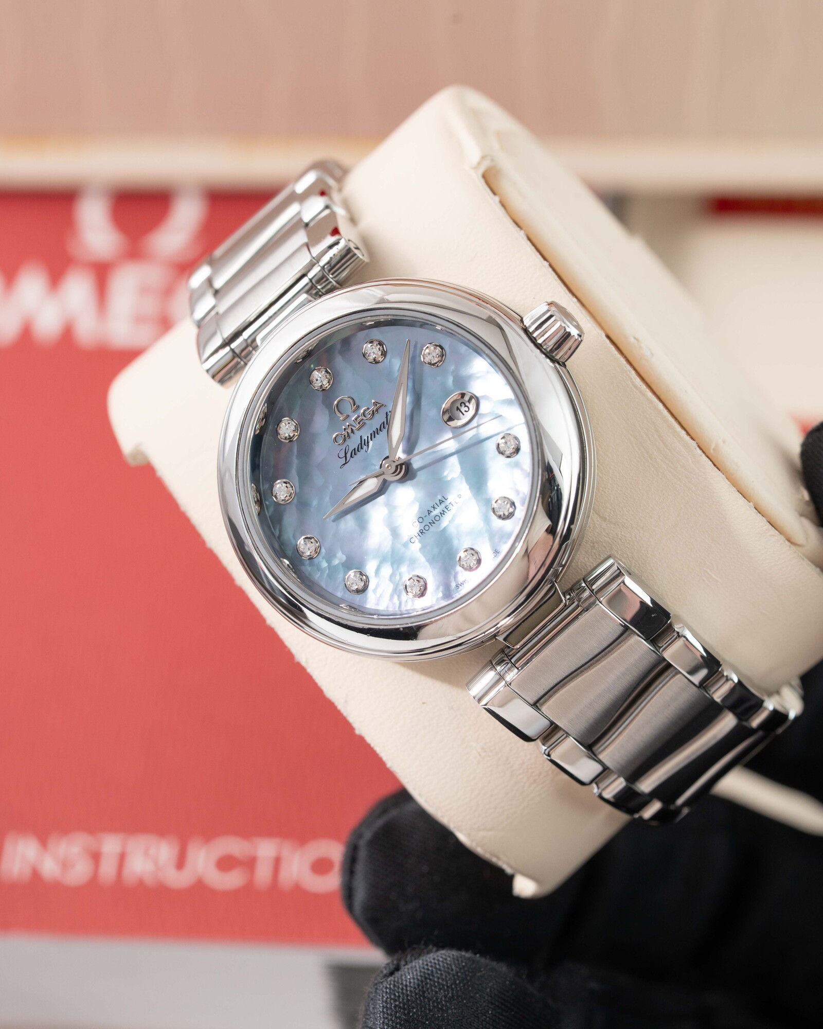 Omega De Ville Ladymatic 425.30.34.20.57.003 2019 thumbnail 4