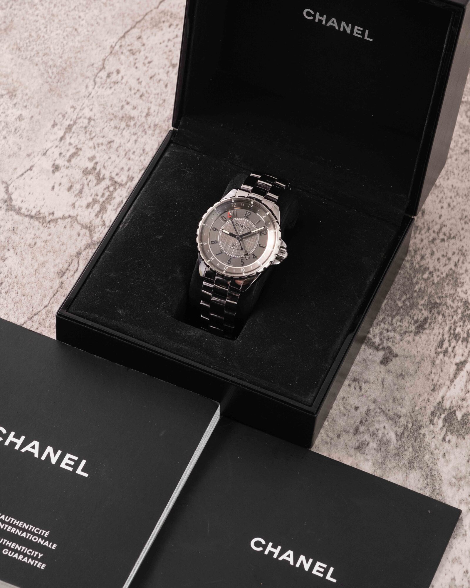 Chanel J12 GMT Automatic H3099 2016 thumbnail 2