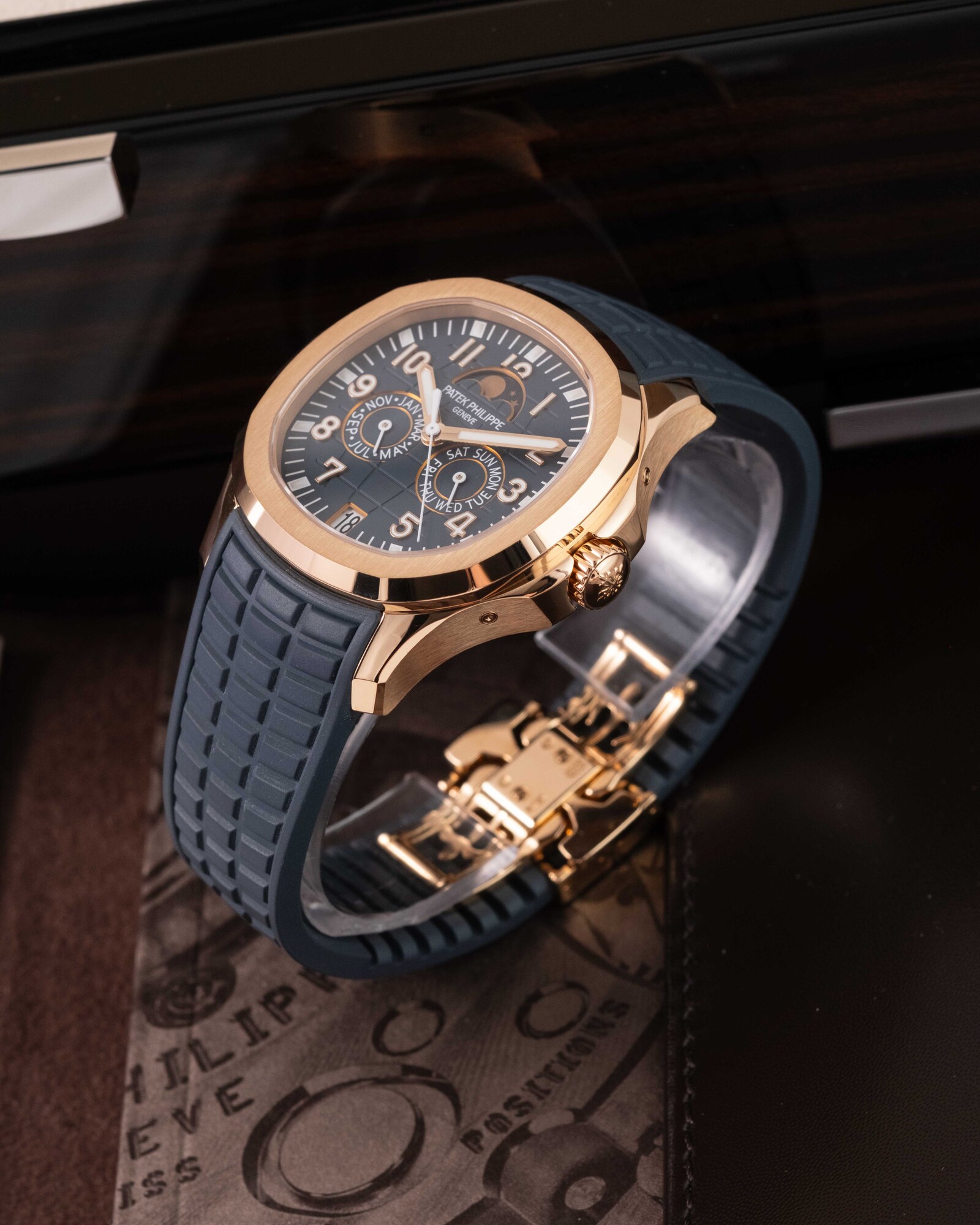Patek Philippe Aquanaut 5261R-001 thumbnail 3
