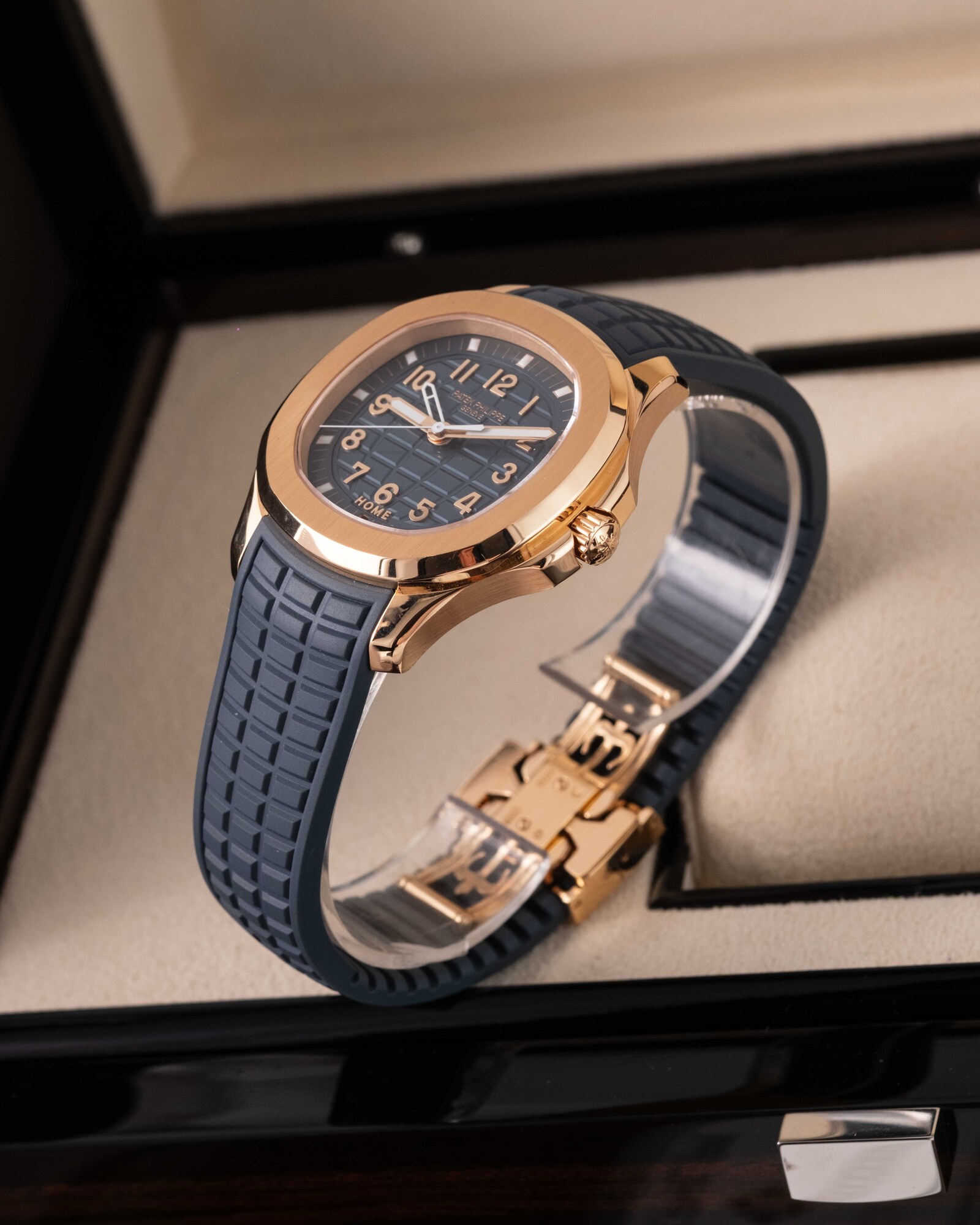 Patek Philippe Aquanaut 5269R-001 2024 thumbnail 3
