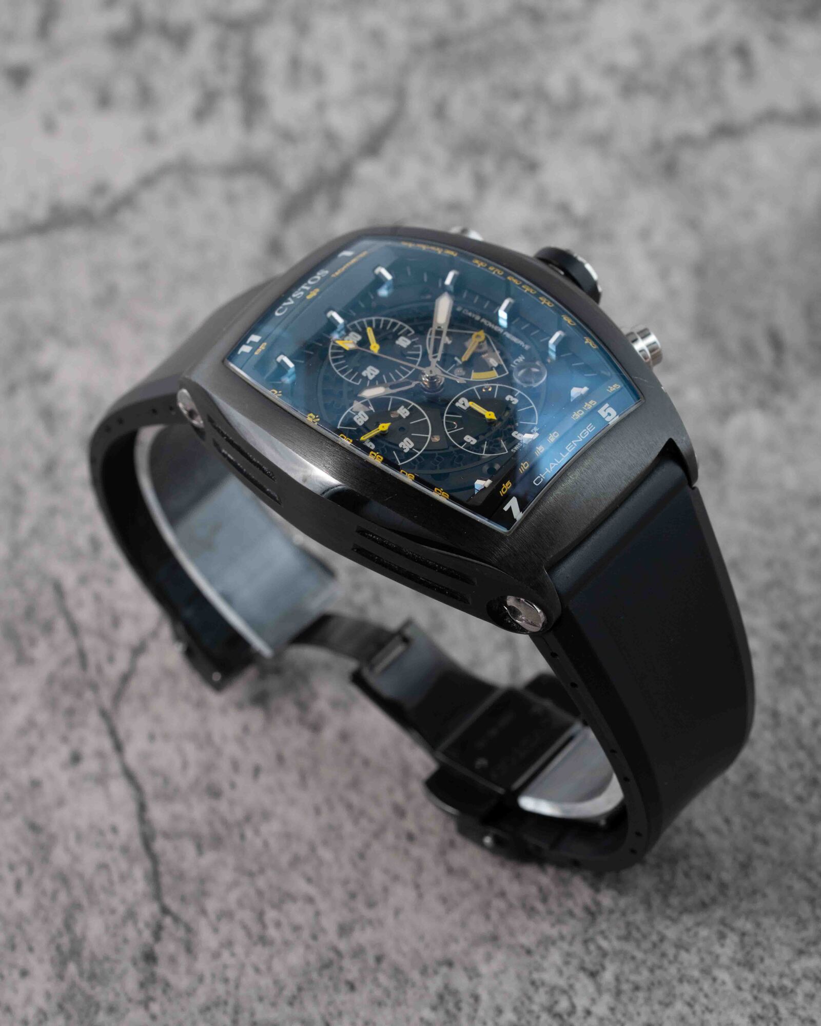 CVSTOS Grand Prix Challenge Chronogrpah GENEVE 611 ST thumbnail 4